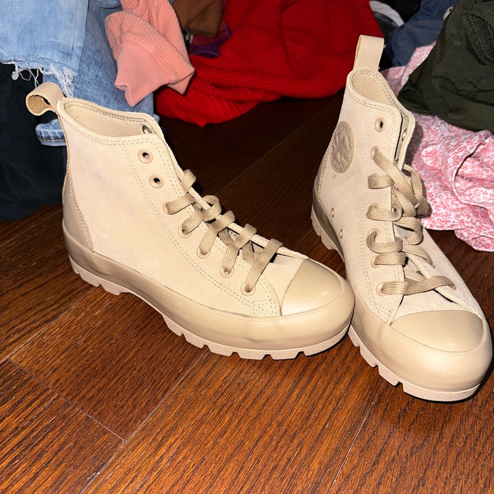Lugged chuck Taylor all star converse shoes